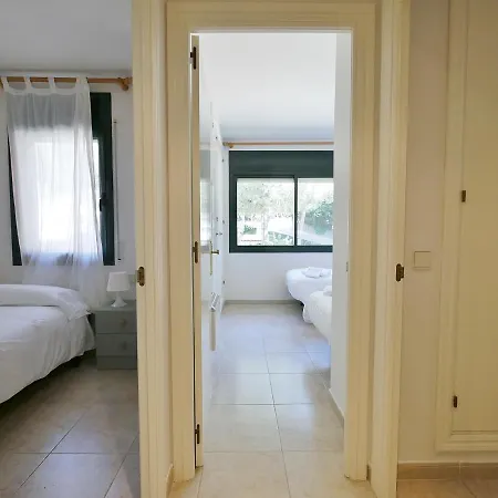 Coronda Con Piscina Y Parquing En