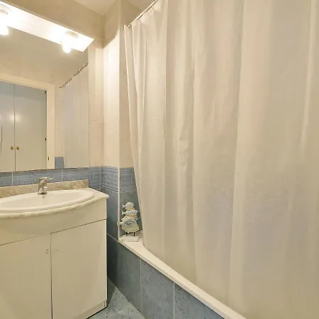 아파트 Coronda Con Piscina Y Parquing En 러프렌치